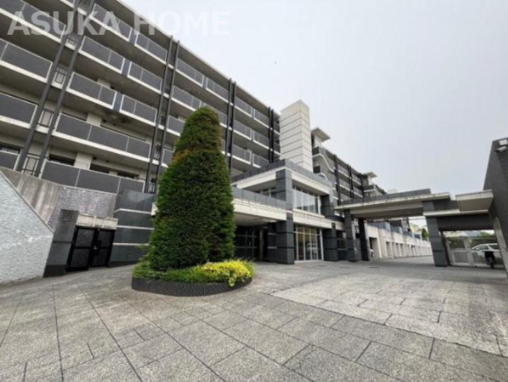 レーベンリヴァーレ横濱鶴ヶ峰ヒルズ