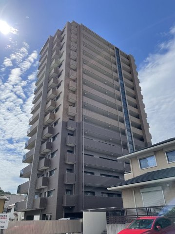 アルファステイツ助任本町