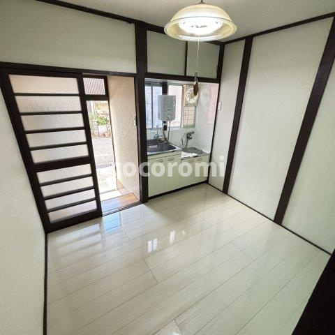 高柳テラスの居間・リビング