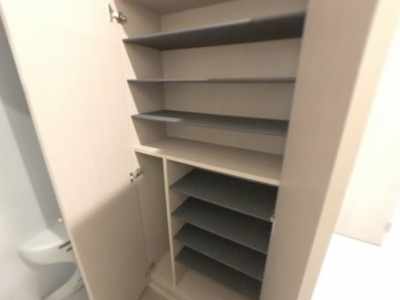 【玄関】 | センチュリーコート