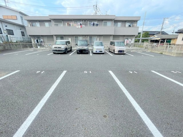 グランディール上福岡Ⅰの駐車場|★敷地内駐車場あります★