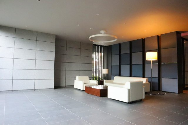 サーパス南田宮のロビー