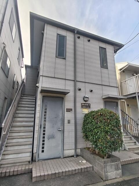 北区浮間3丁目のアパートの画像
