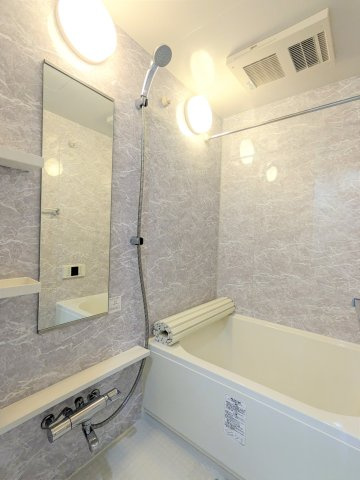 レスティア三軒茶屋　ペット相談　ネット0　オートロックの浴室