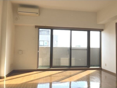 【居間・リビング】 | サン=テグジュビル