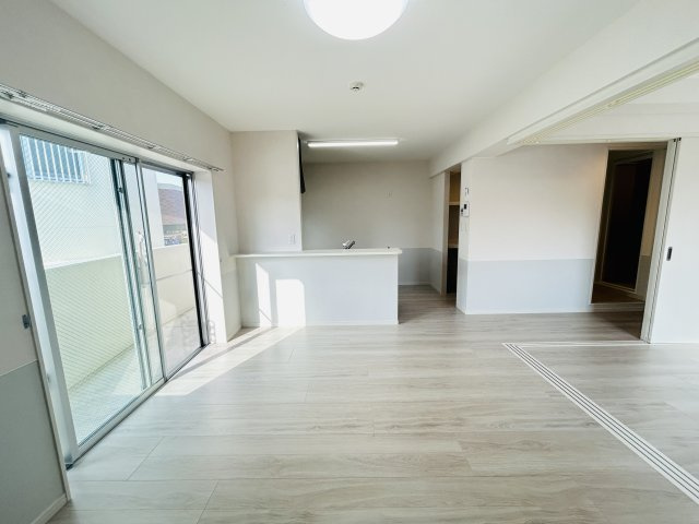 TREVO　YR　の居間・リビング