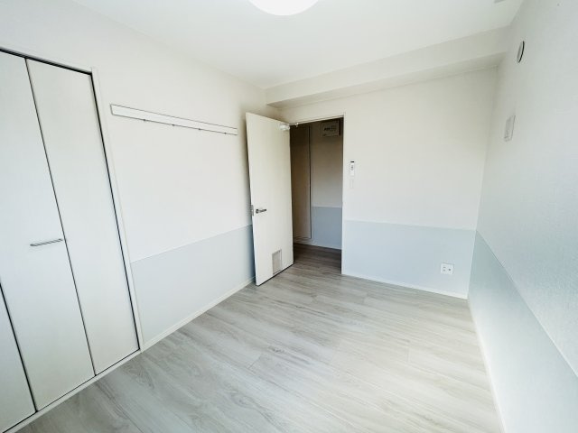 TREVO　YR　の洋室