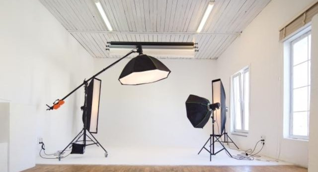 ルミエールお茶の水　1階売り店舗・事務所