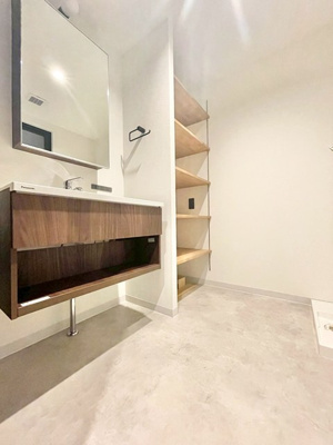 【独立洗面台】 | セントラルパレス東豊中 | エイブルにて取扱い可能な住宅ローンは、全部で10種類以上！お客様にピッタリの住宅ローンを当社のFPよりご案内させて頂きます。住宅ローンのご相談だけでも、お気軽にご相談下さいませ。