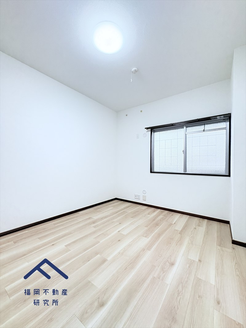 アーベインルネス諸岡壱号棟の洋室