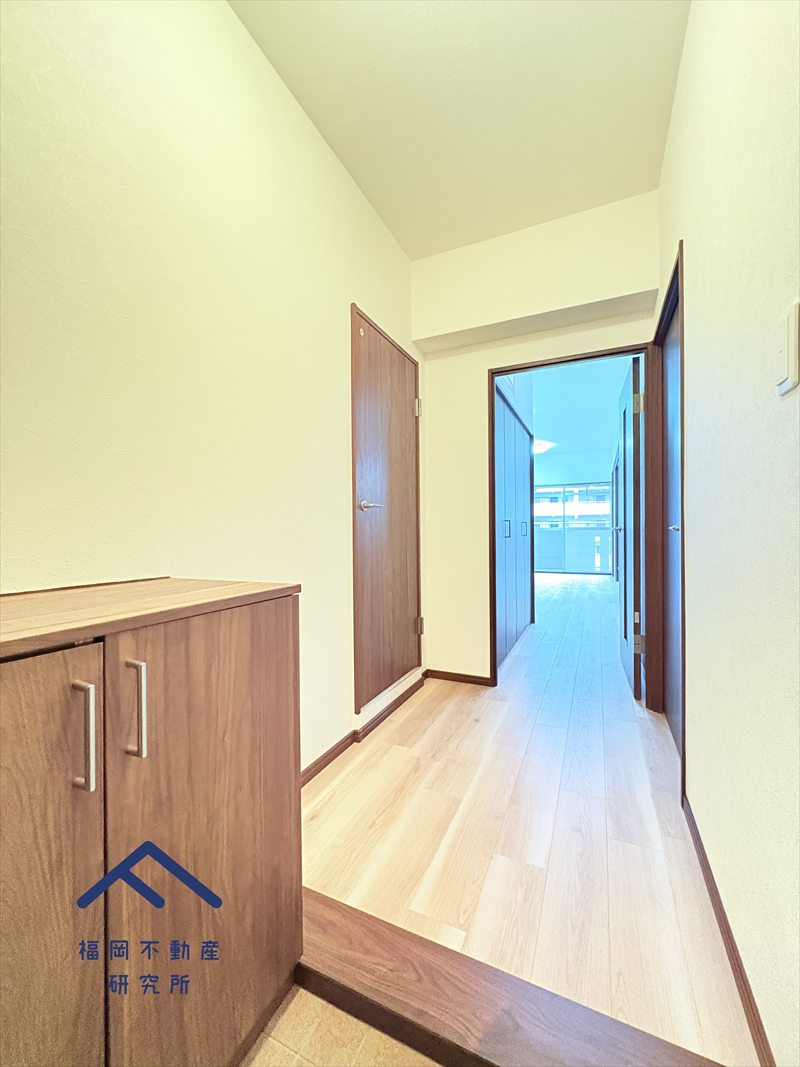 アーベインルネス諸岡壱号棟の玄関