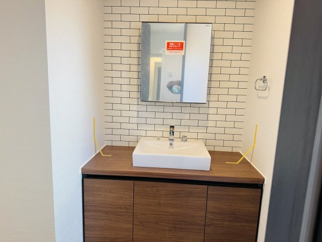 八王子市　めじろ台　新築一戸建ての独立洗面台|～オシャレな造作タイプの洗面台～