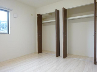 【内装】 | フォルビート | 洋室