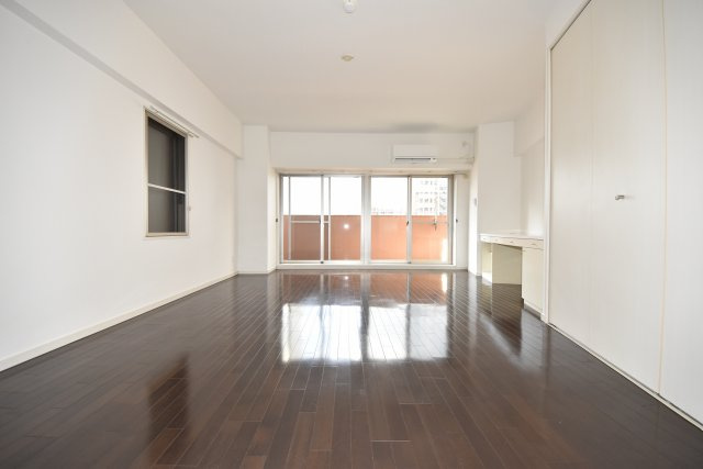 ビエラ江戸堀民泊可