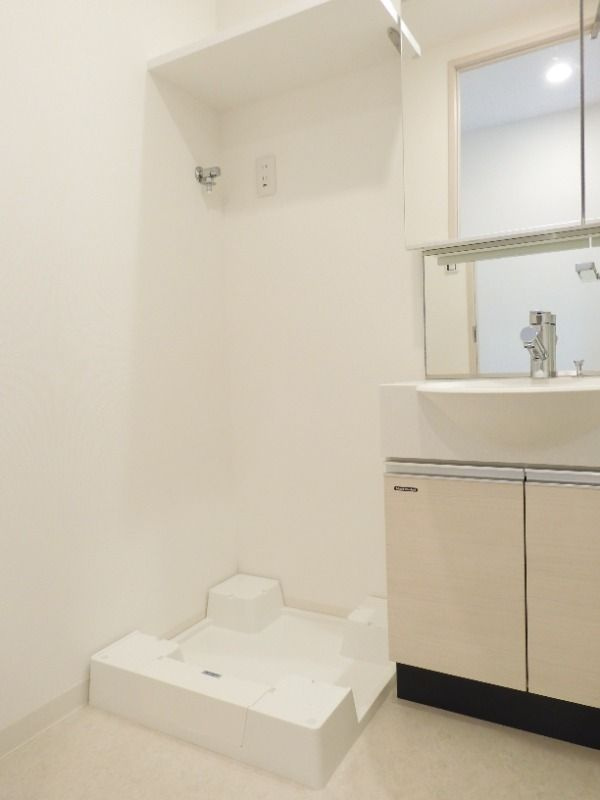 CREAL premier浅草の設備|洗濯機置場