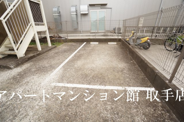 マークスⅡの駐車場