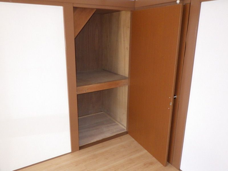 平田テラスの収納