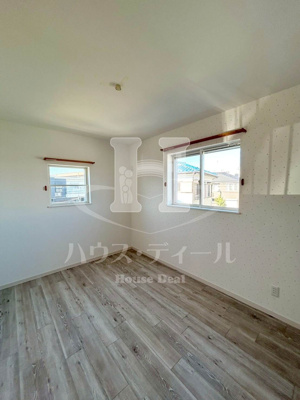 【洋室】 | 錦町５丁目戸建て | コンパクトで使いやすい洋室です