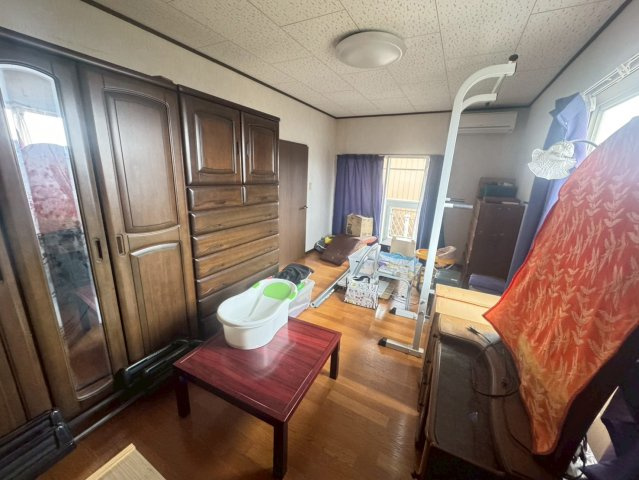 古河市水海　中古戸建の洋室