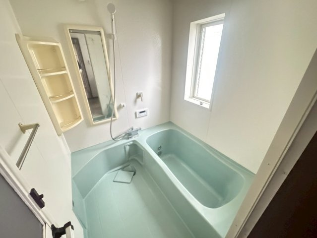 古河市水海　中古戸建の浴室