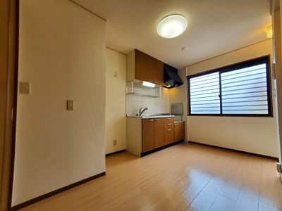 【洋室】 | Ｔサクセッソ