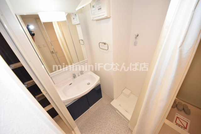 グランパシフィック泉尾リュクスの洗面所