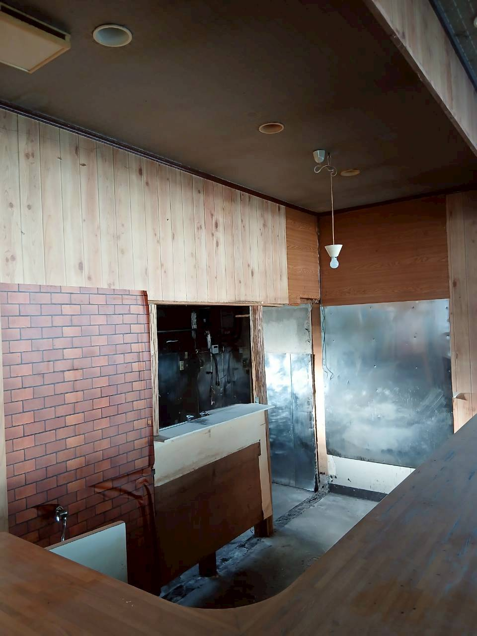 滑川町小野店舗の内装