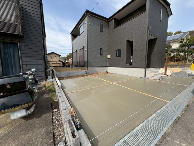 リーブルガーデン　各務原市那加柄山町　全１区画分譲の前面道路含む現地写真|■前面道路　■ヤマダ不動産　株式会社リライフ　
■夢のマイホーム購入をフルサポートします！