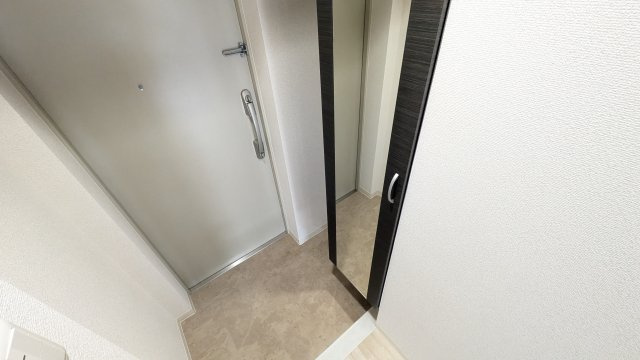 カーサニア尾頭橋｜名古屋市の賃貸ならMy賃貸の玄関|カーサニア尾頭橋