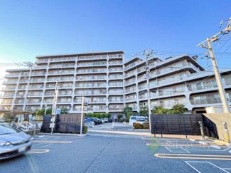 【外観】 | ネオコーポ芦花公園C棟 | 外観　当日のご見学、可能です！お気軽にお問い合わせください！※0120-133-468