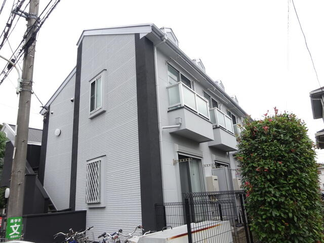 世田谷区喜多見5丁目のアパートの画像