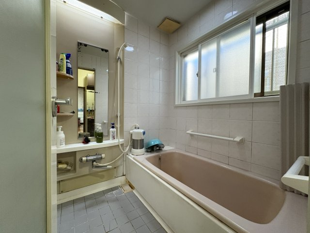 半田市長根町1丁目の浴室|1F：お風呂