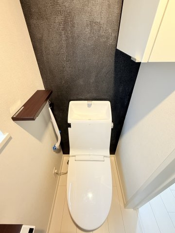 小茂根４丁目中古戸建のトイレ|2階