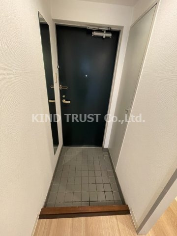 北梅田サニーアパートメントの玄関|シンプルで使いやすい玄関です