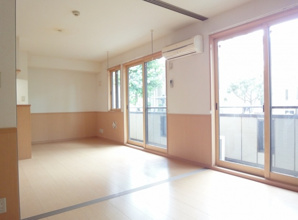 【居間・リビング】