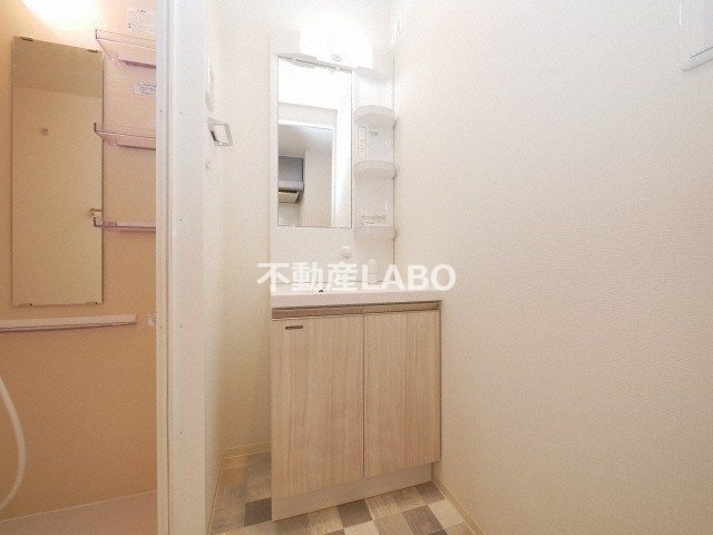 アービングNeo平野駅前の洗面所