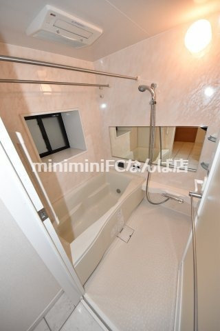 リーガル北堀江の浴室