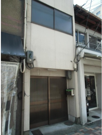 壬生高樋町店舗の外観