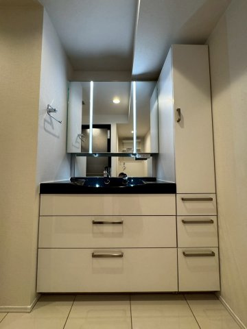 キャナルワーフタワーズWESTのその他|当社施工例です♪
※設備の仕様やカラーなどは担当者にお問い合わせください。