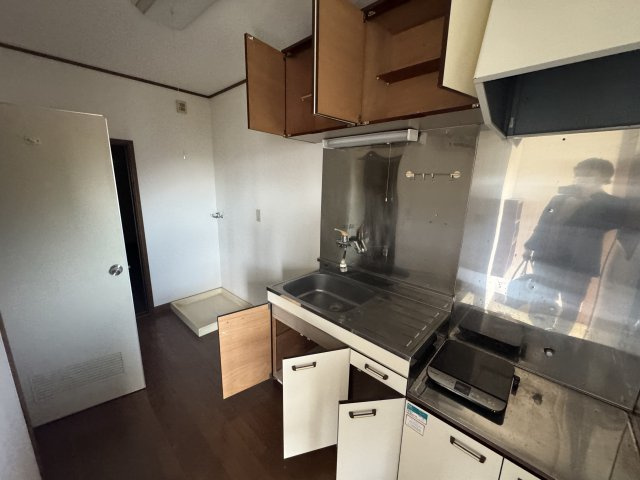 -三丁目不動産-深谷市上柴町東　寮のキッチン|きれいなキッチンです