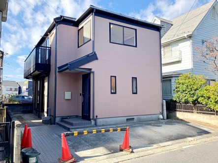 草加市谷塚町戸建の外観|外観は落ち着いています