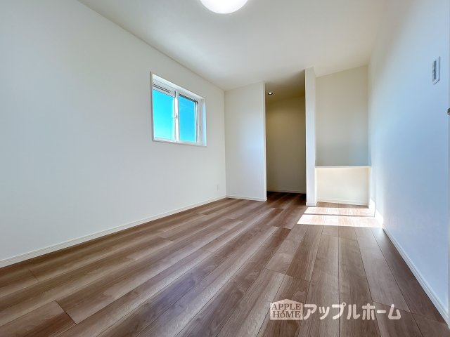 【新築住宅】羽生市須影 第1期の洋室|２階居室は全室収納あり！たっぷりある収納活用でお部屋もキレイを保てます♪
