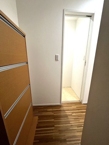 GRACIM_03（グラシムスリー）の玄関|明るい玄関です