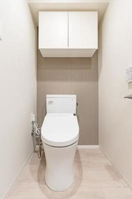 【トイレ】 | グランハイツ曙橋 | ※写真は同タイプ住戸です。