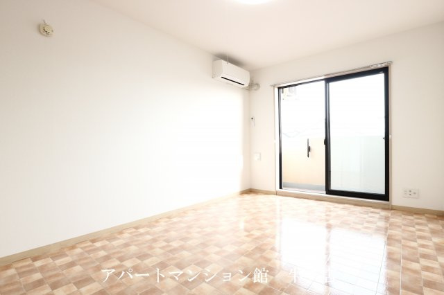 サーフライダーの居間・リビング