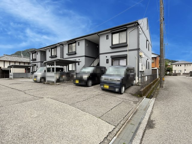 レジェンド A棟の外観