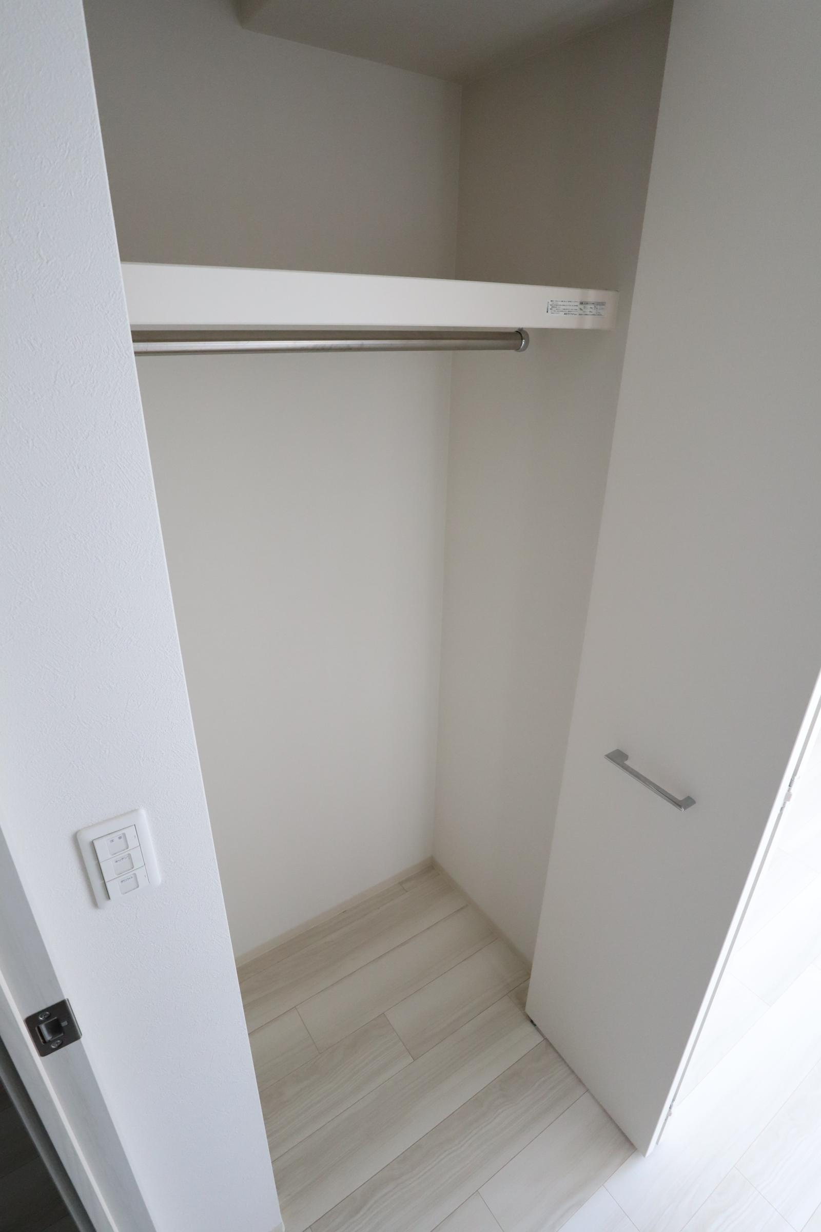 大阪市都島区都島本通３丁目の賃貸マンションの収納