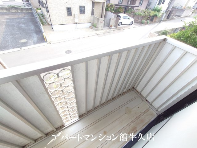 MHハイツみどり野のバルコニー