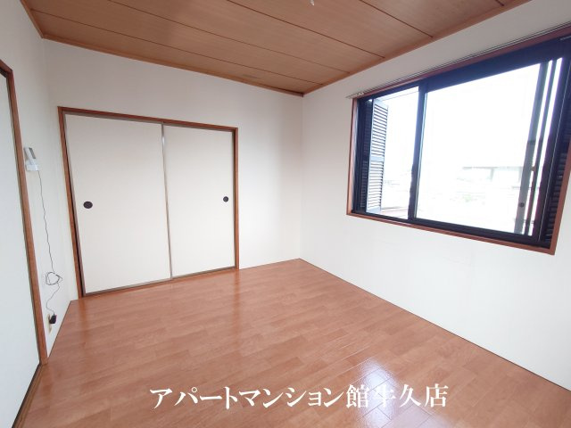 MHハイツみどり野の内装