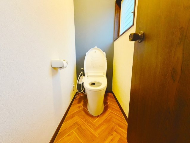 リフォR5実施♪芳賀郡市貝町赤羽中古住宅のトイレ